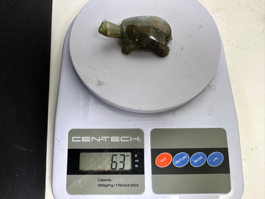 Hand Carved Labradorite Quartz Turtle Figurine 63g [Photo 20]