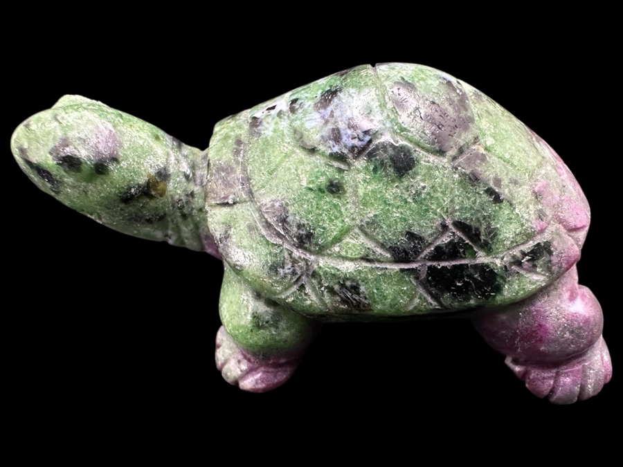 Hand Carved Ruby Zoisite Turtle Figurine 55g [Photo 1]