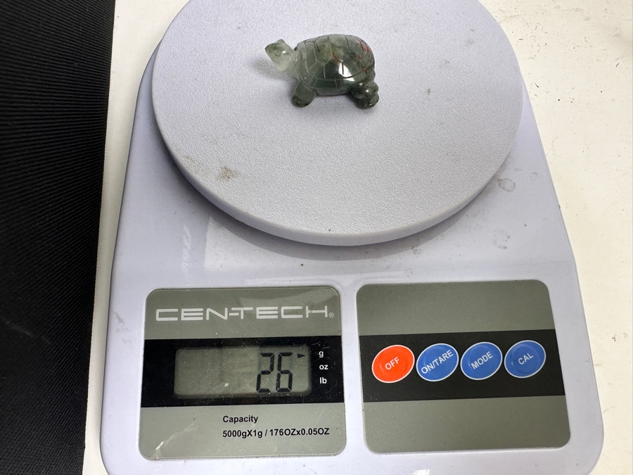 Hand Carved Light Green Stone Turtle Figurine 26g [Photo 10]