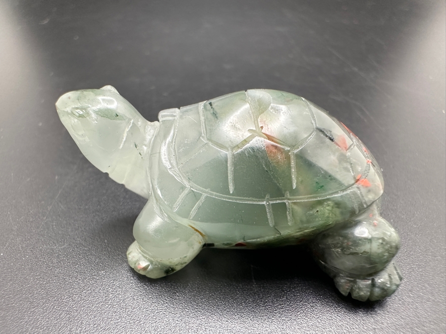 Hand Carved Light Green Stone Turtle Figurine 26g [Photo 6]