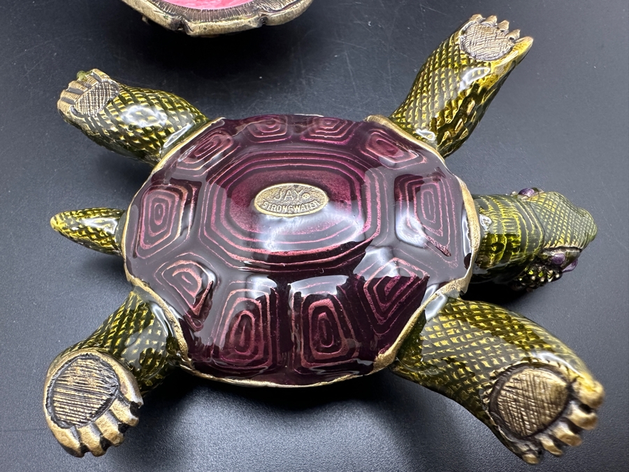Jay Strongwater Metal Enamel Turtle Figurine Box [Photo 10]