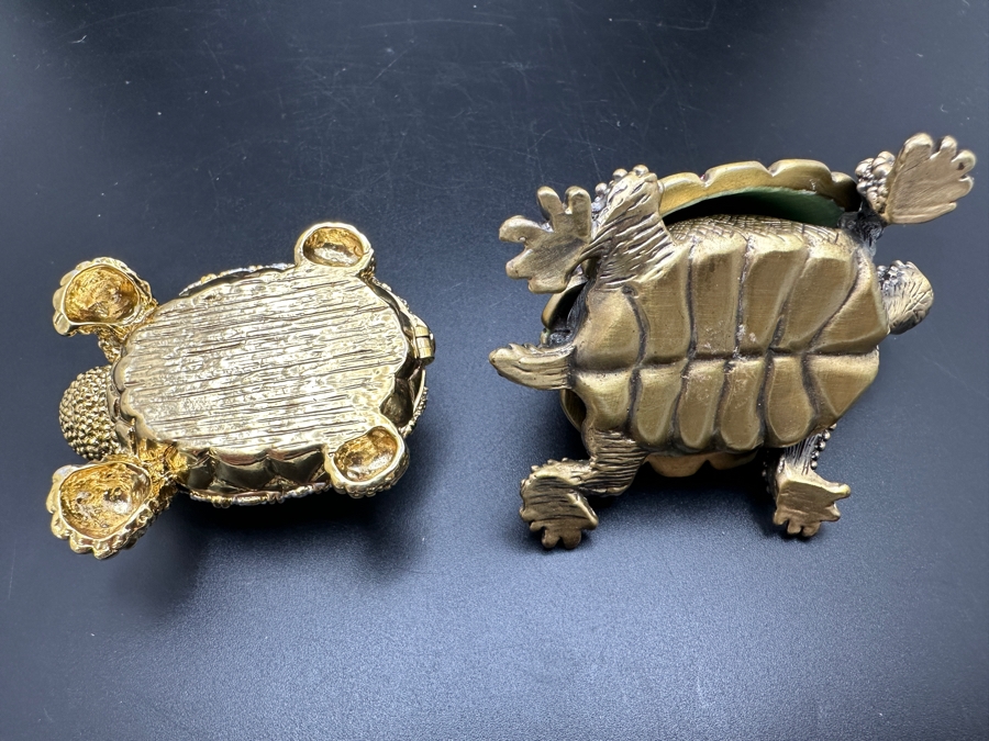 Pair Of Rucinni Crystal Turtle Trinket Boxes [Photo 9]