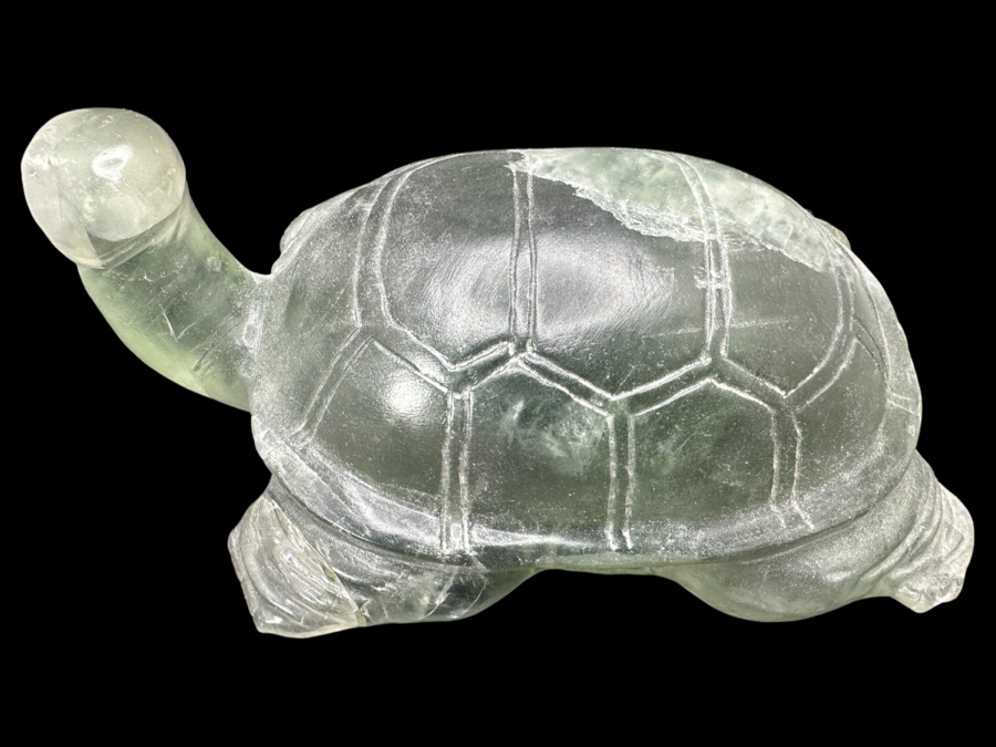 Large Hand Carved Light Green Stone Turtle Figurine 2,105g [Photo 1]