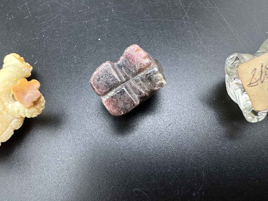 Collection Of Ten Hand Carved Miniature Turtle Figurines Of Various Stones [Photo 22]