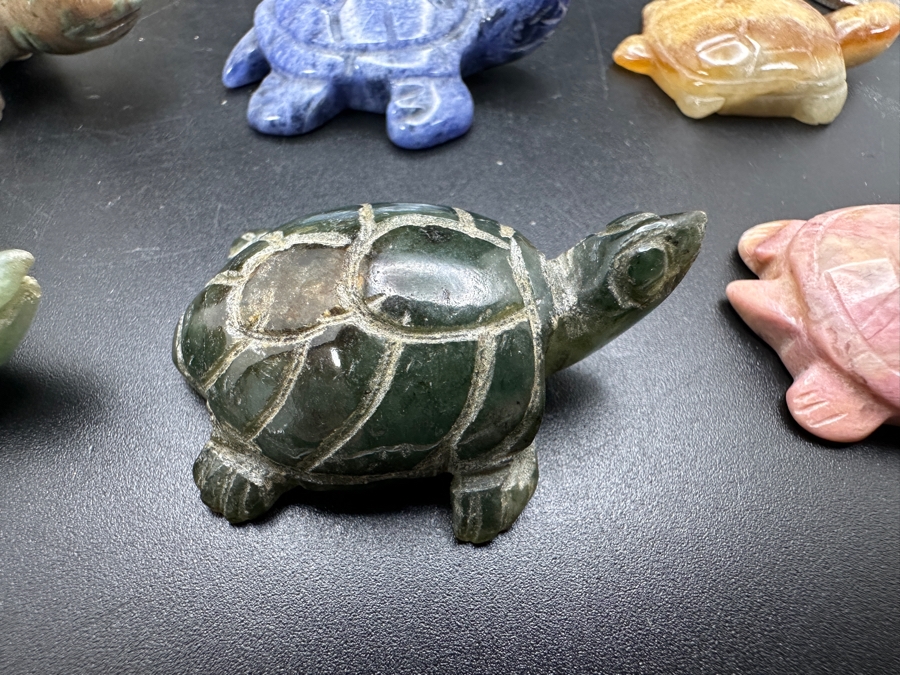 Collection Of Ten Hand Carved Miniature Turtle Figurines Of Various Stones [Photo 6]