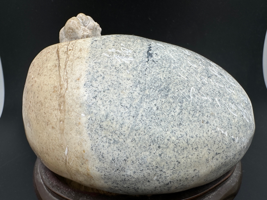 Stunning Vintage Hand-Carved Stone Turtle Emerging From Egg with Writing 84.7g [Photo 14]