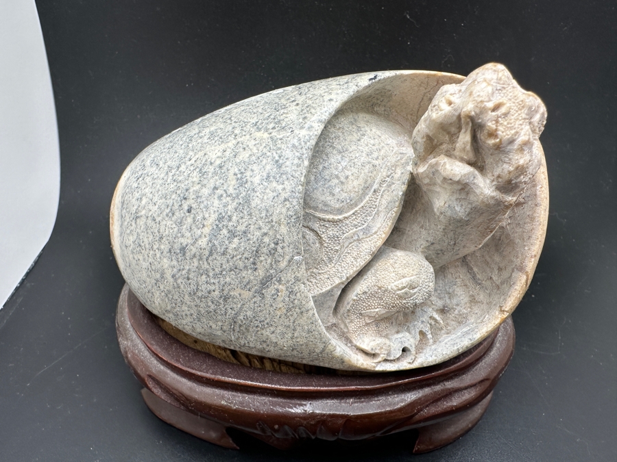 Stunning Vintage Hand-Carved Stone Turtle Emerging From Egg with Writing 84.7g [Photo 4]