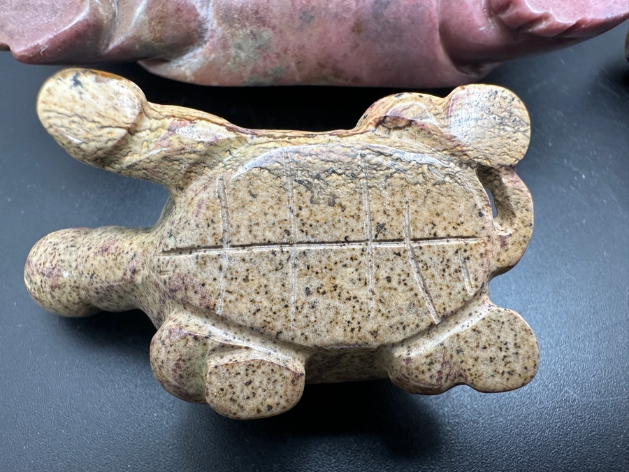 Four Carved Stone Turtle Figurines 402g [Photo 17]