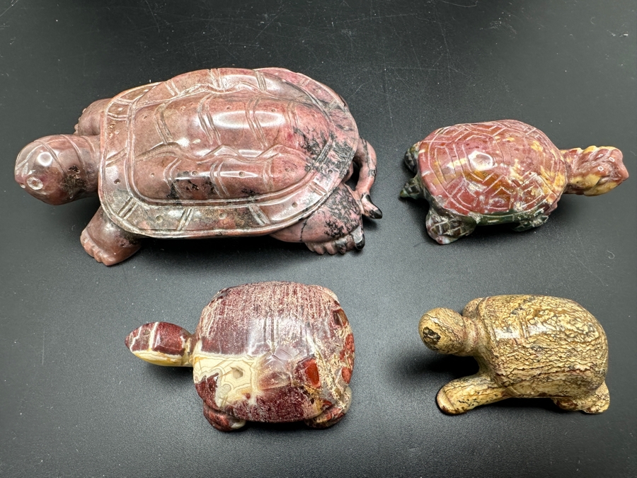 Four Carved Stone Turtle Figurines 402g [Photo 4]