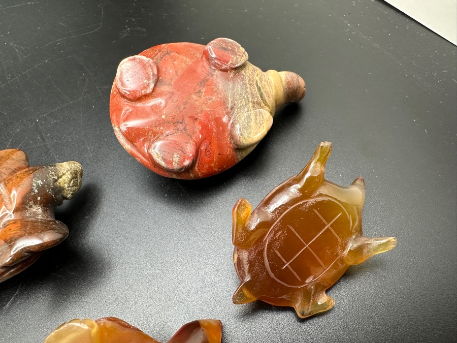 Six Carved Stone Turtle Figurines 194g [Photo 10]