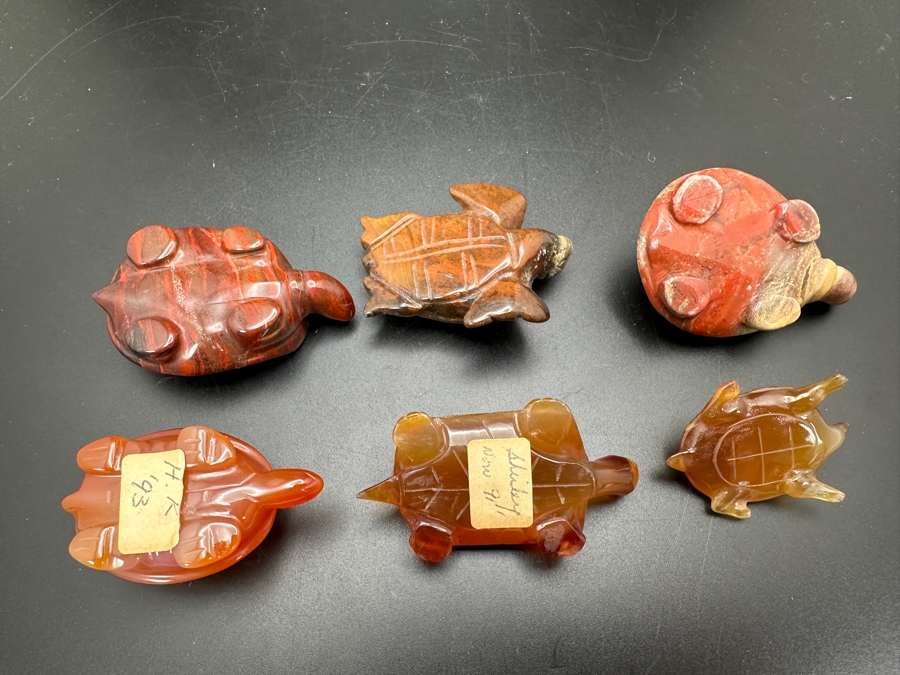 Six Carved Stone Turtle Figurines 194g [Photo 7]