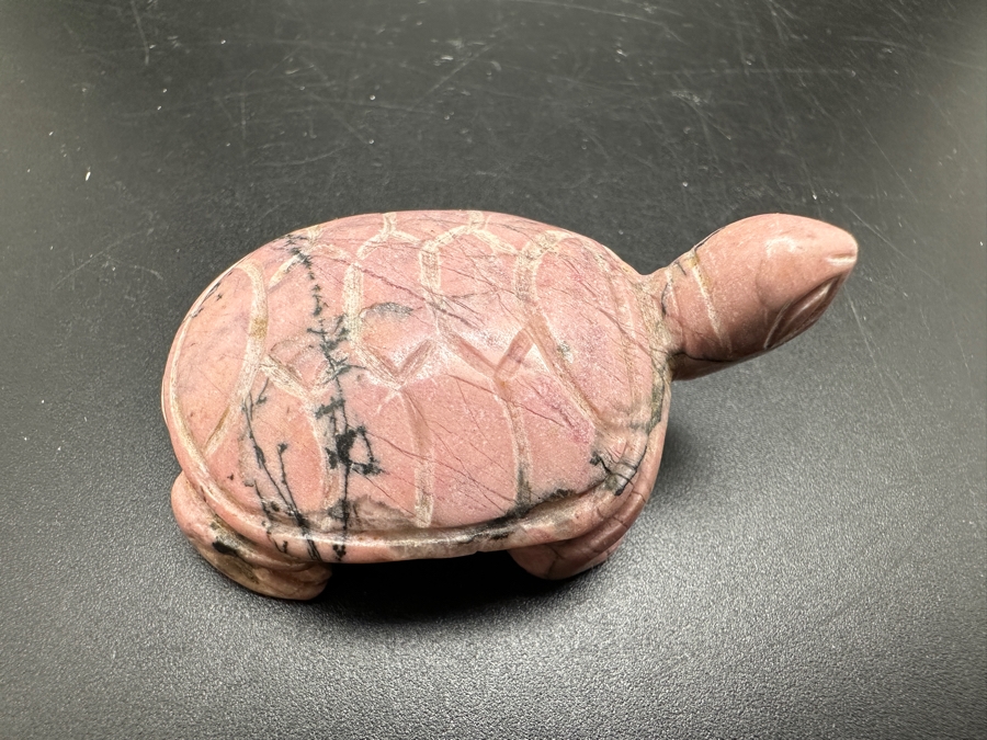 Four Carved Stone Turtle Figurines Rhodonite 215g [Photo 13]
