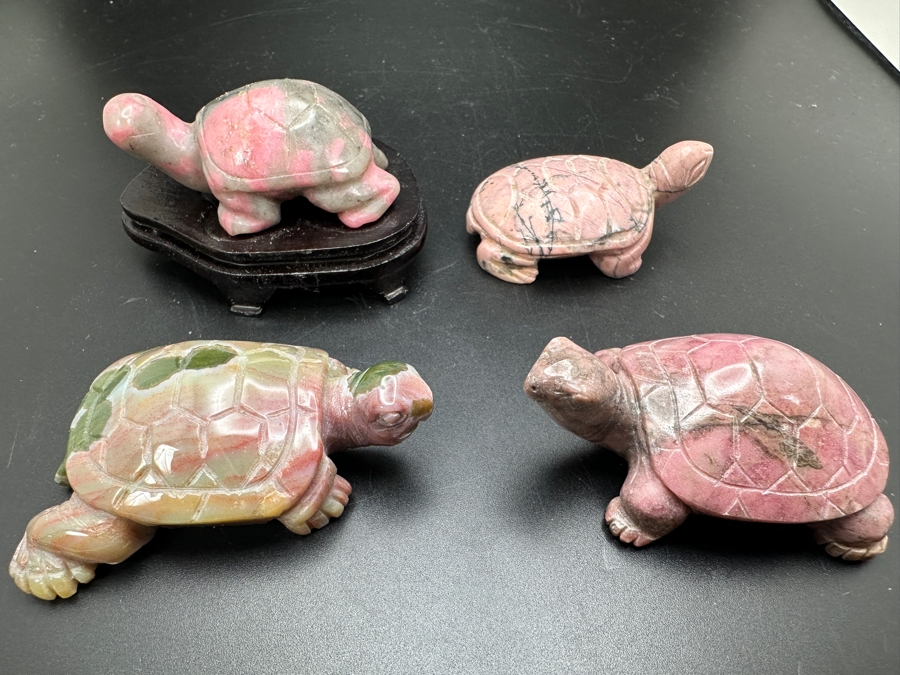 Four Carved Stone Turtle Figurines Rhodonite 215g [Photo 5]