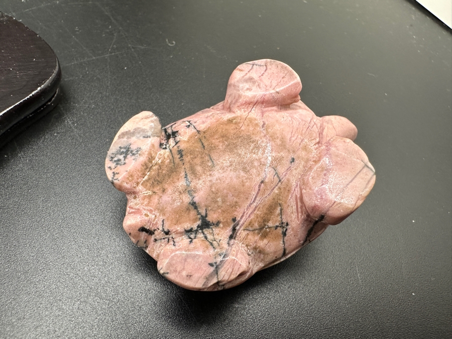 Four Carved Stone Turtle Figurines Rhodonite 215g [Photo 20]