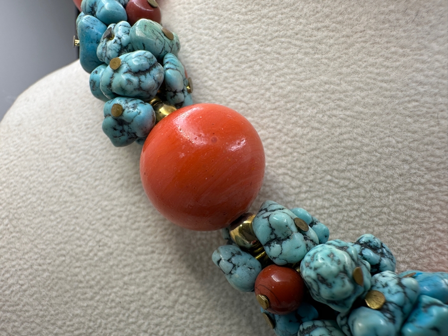 Vintage Turquoise Coral Beaded 15' Necklace With Silver Clasp [Photo 4]