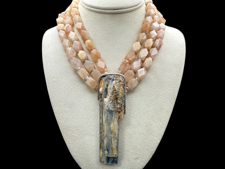 Statement Multi-Strand Stone Bead Necklace With Pearl Spacers And Large Pendant 224g [Photo 1]