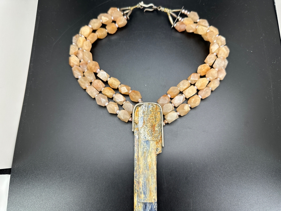 Statement Multi-Strand Stone Bead Necklace With Pearl Spacers And Large Pendant 224g [Photo 9]