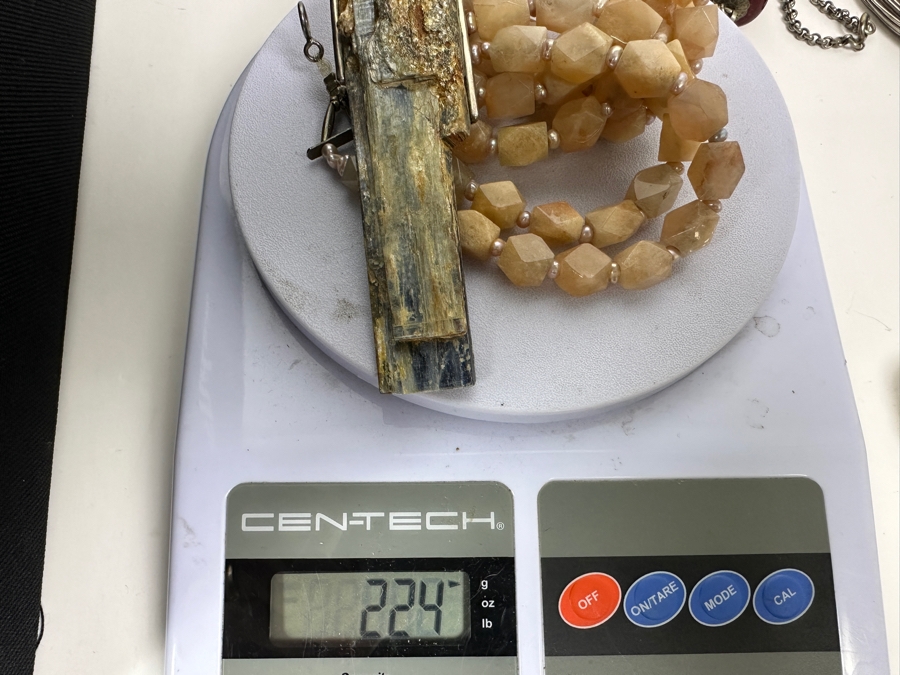 Statement Multi-Strand Stone Bead Necklace With Pearl Spacers And Large Pendant 224g [Photo 13]