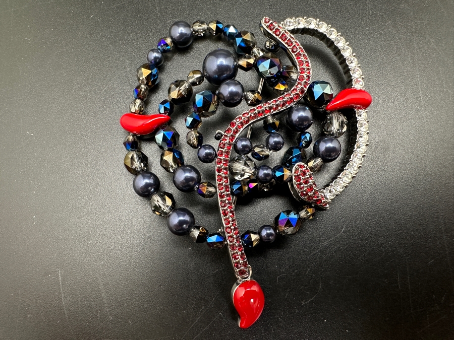 Rare Swarovski Crystal Brooch Pin [Photo 2]