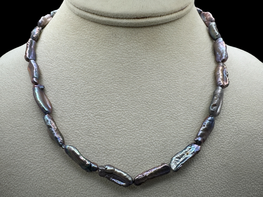 16' Pearl Necklace [Photo 1]