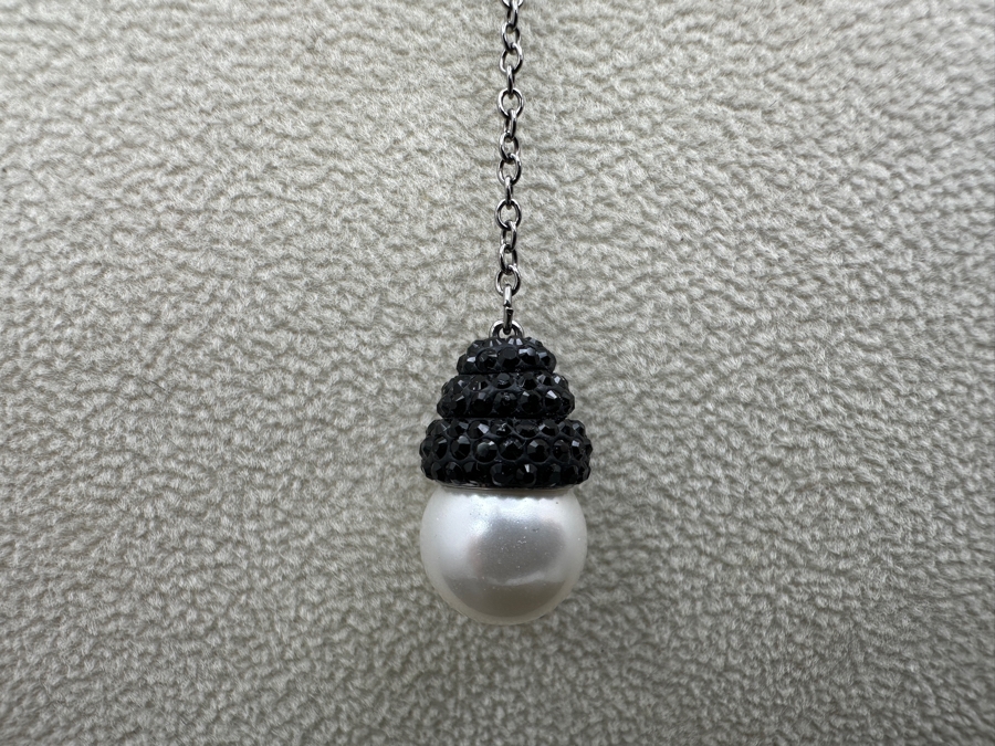 16' Swarovski Crystal Pearl Pendant Necklace [Photo 3]