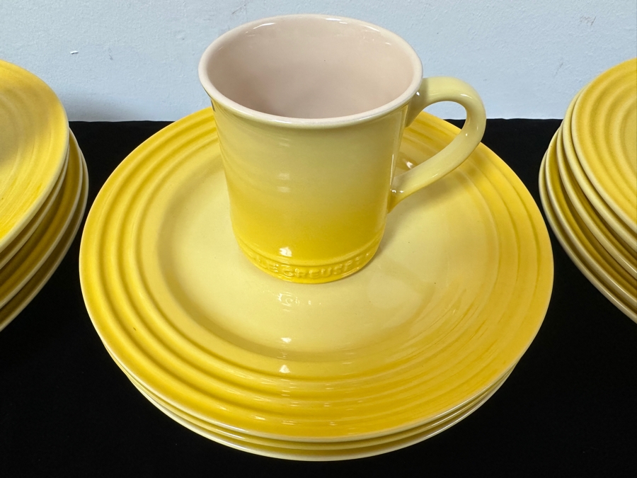 Le Creuset Yellow Plates & Mugs [Photo 4]
