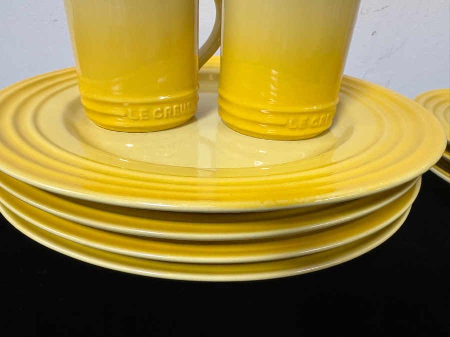 Le Creuset Yellow Plates & Mugs [Photo 8]