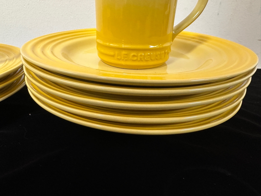 Le Creuset Yellow Plates & Mugs [Photo 6]