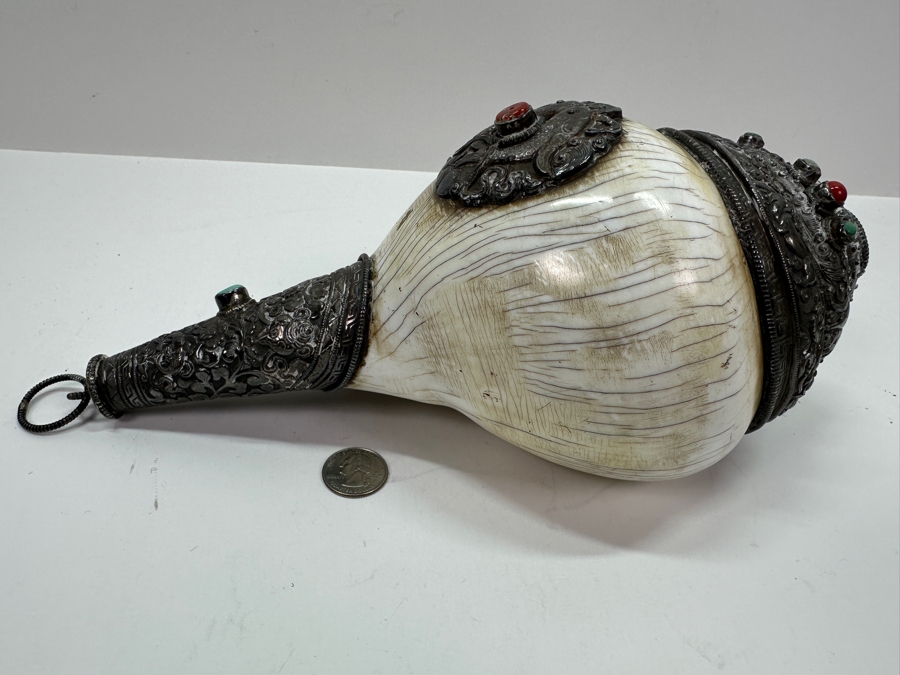 Impressive Tibetan Conch Shell Ritual Horn Adorned With Detailed Silver, Coral And Turquoise Weighs 2,232g [Photo 22]