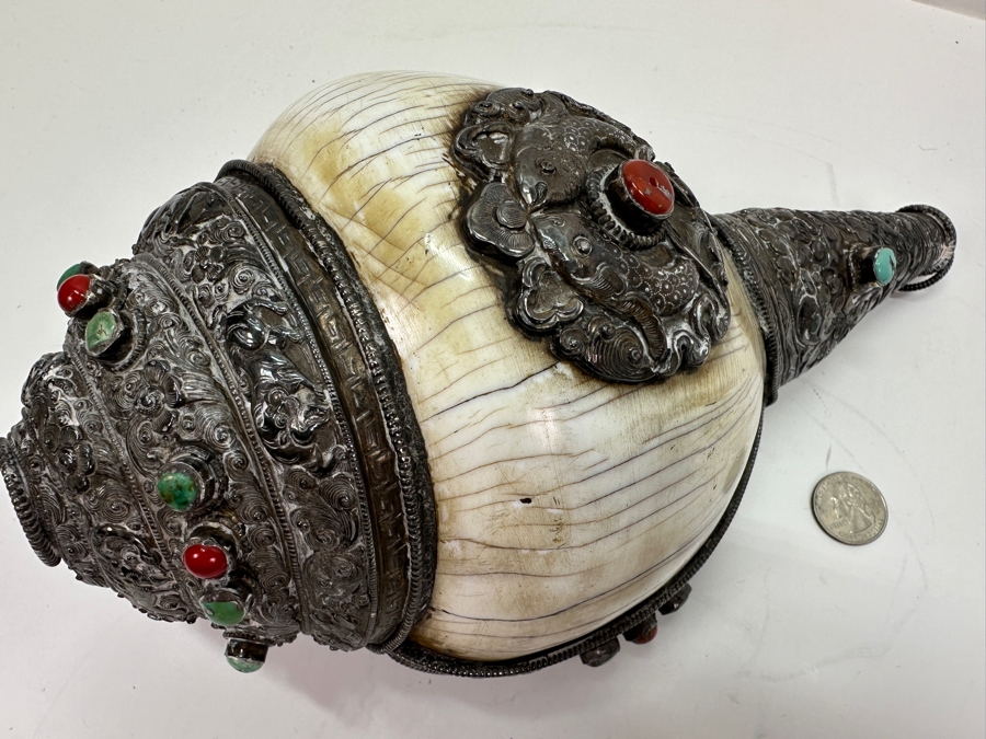 Impressive Tibetan Conch Shell Ritual Horn Adorned With Detailed Silver, Coral And Turquoise Weighs 2,232g [Photo 6]