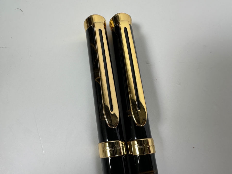 Pair Of Pierre Cardin Ballpoint Pens [Photo 2]