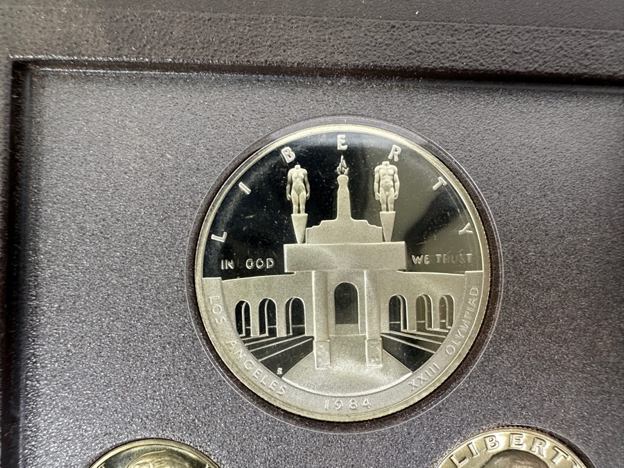 1984 United States Coin Proof Set Celebrating The Los Angeles XXIII Olympics Featuring $1 Silver Olympic Dollar Coin [Photo 4]