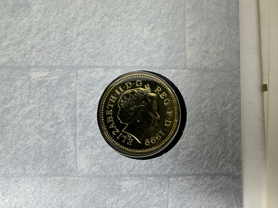 Just Added - Four Royal Mint First Day Covers With Coins / Tokens [Photo 14]