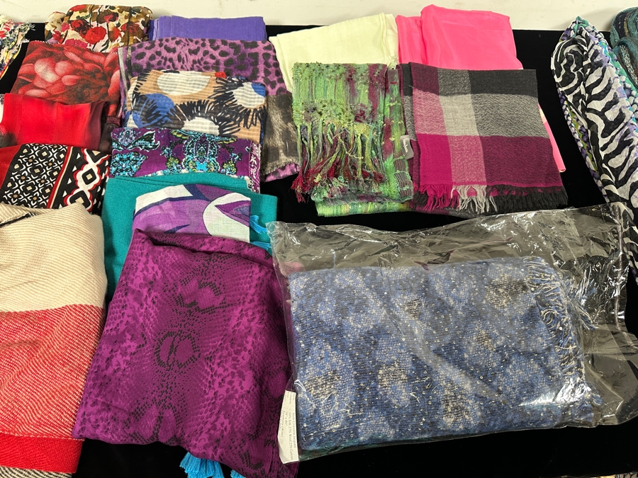 Large Collection Of Women's Scarves & Wraps Some New With Tags [Photo 3]