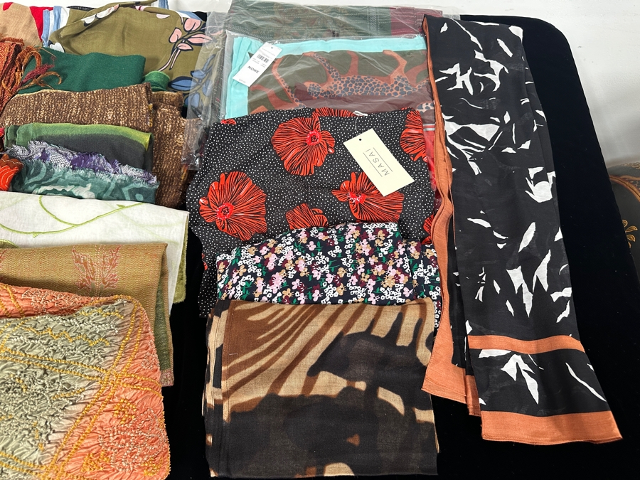 Large Collection Of Women's Scarves & Wraps Some New With Tags [Photo 5]