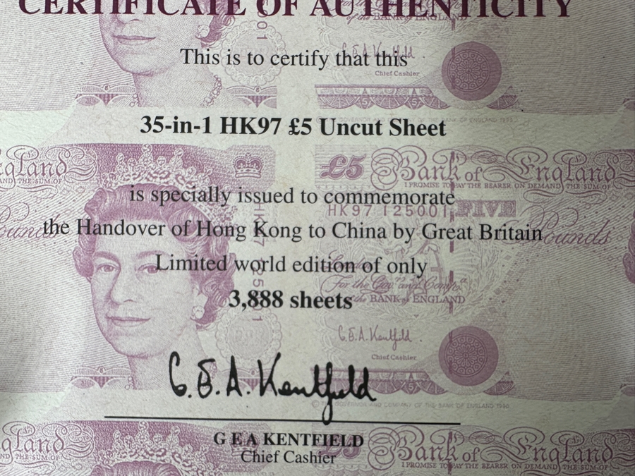 Rare Limited Edition Uncut Sheet Of Hong Kong 1997 Bank Of England Five Pound Currency Commemorative Notes Commemorating The Return Of Hong Kong To China Issued 23rd May 1997 With Certificate Of Authenticity Limited To 3,888 Sheets - 35 Five Pound Bills [Photo 13]