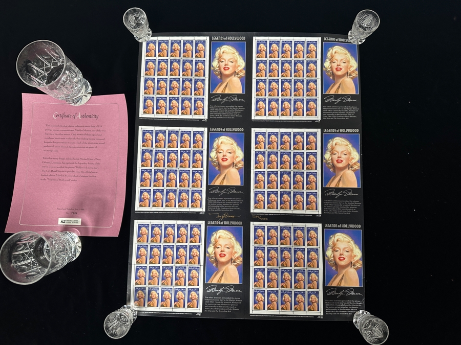 Rare Michael Deas Artist Signed Limited Edition Collector's Uncut Sheet Of U.S. Postage Stamps Commemorating Marilyn Monroe Signed And Numbered 2,284 Of 10,000 With Certificate Of Authenticity [Photo 3]