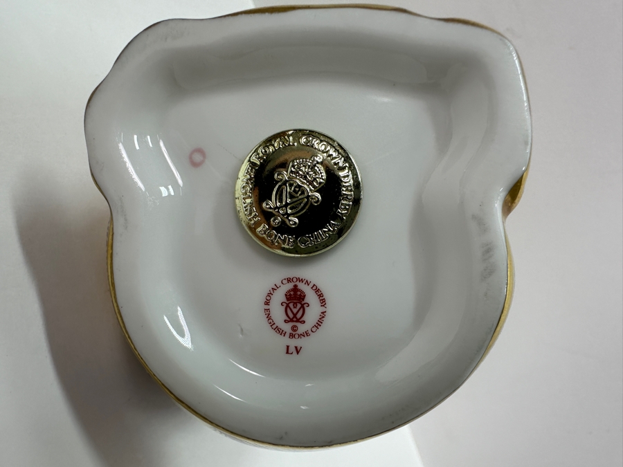 Royal Crown Derby Bone China Monkey Figurine 4H [Photo 5]