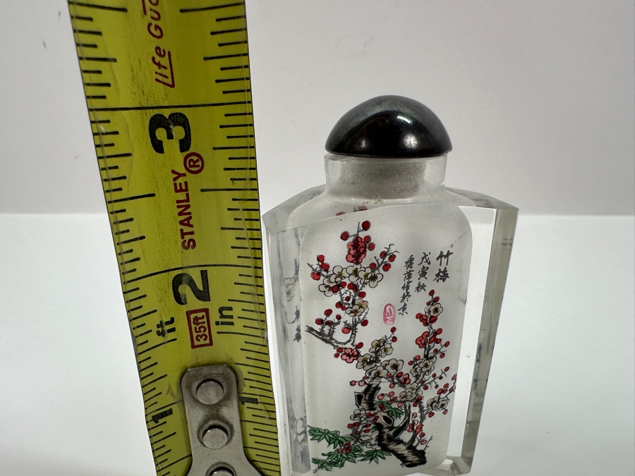 Vintage Chinese Reverse Painted Snuff Bottle 3H [Photo 8]