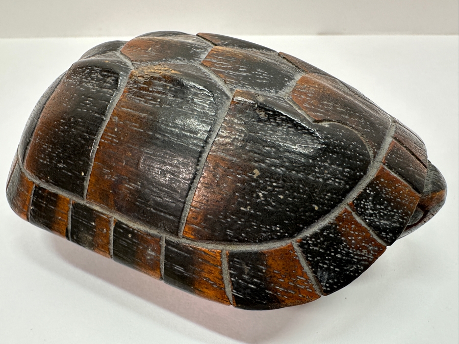 Hand Carved Wooden Turtle Box 5'W [Photo 3]