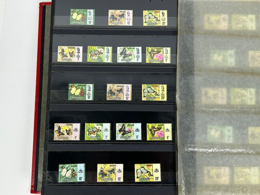 Large Collection Of Mint Stamps From Singapore And Malaysia - See Photos For Sampling Of Stamps In Book [Photo 5]