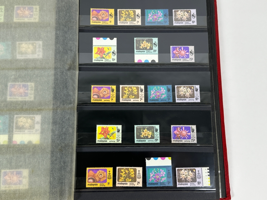 Large Collection Of Mint Stamps From Singapore And Malaysia - See Photos For Sampling Of Stamps In Book [Photo 12]