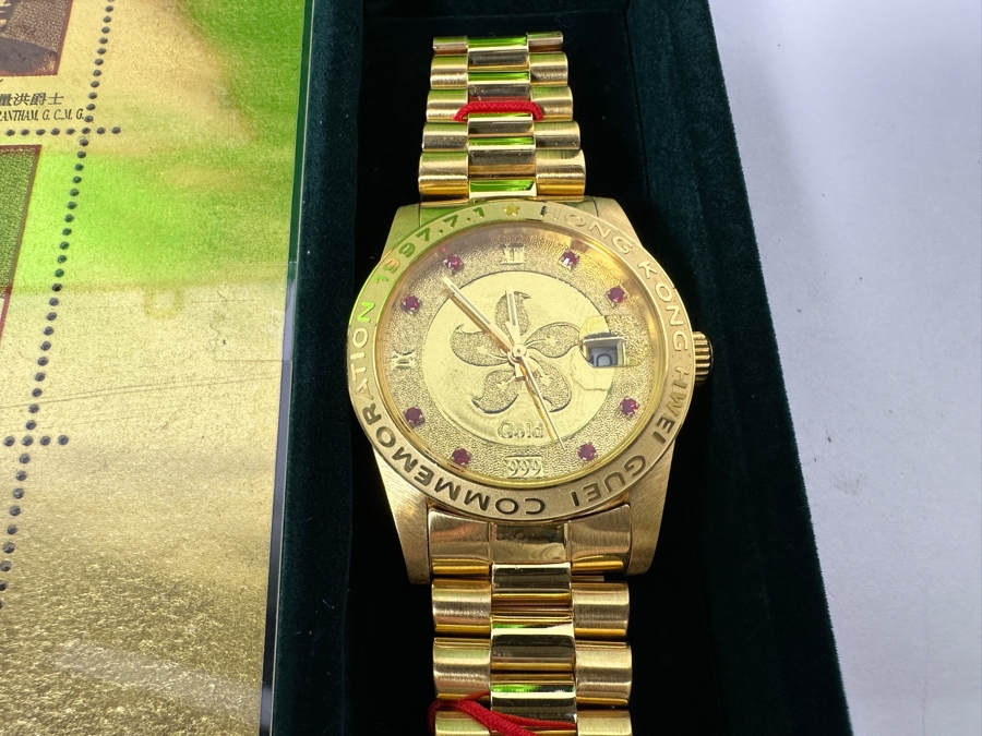 The Singapore Mint Gold Foil Uncut Art Stamps Photo Collection Of Historical Hong Kong Governors Limited To 20,000 Sets With Hong Kong Gold Leaf Plated Watch [Photo 8]