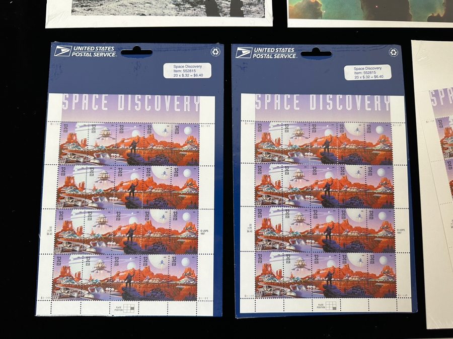 Mint US Postage Stamp Collection Celebrating US Space Achievement And Exploration From The World Stamp Expo 2000 [Photo 6]