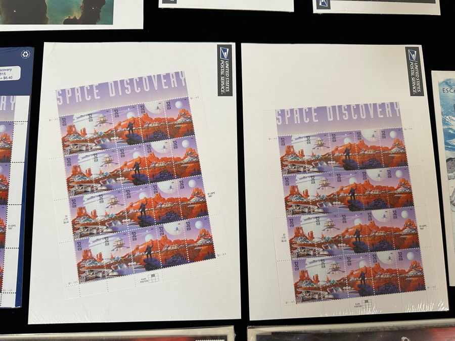 Mint US Postage Stamp Collection Celebrating US Space Achievement And Exploration From The World Stamp Expo 2000 [Photo 5]