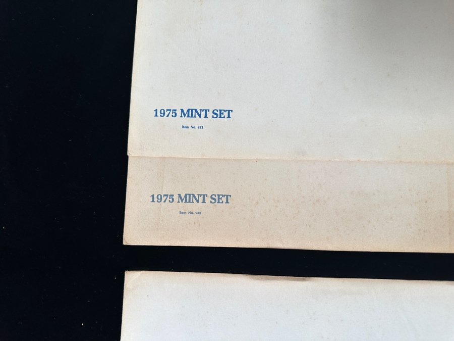 United Stamps Commemorative Stamps Sets: 2 X 1975, 2 X 1977, 2 X 1978 & 2 X 1979 - Total Of 8 Sets [Photo 2]