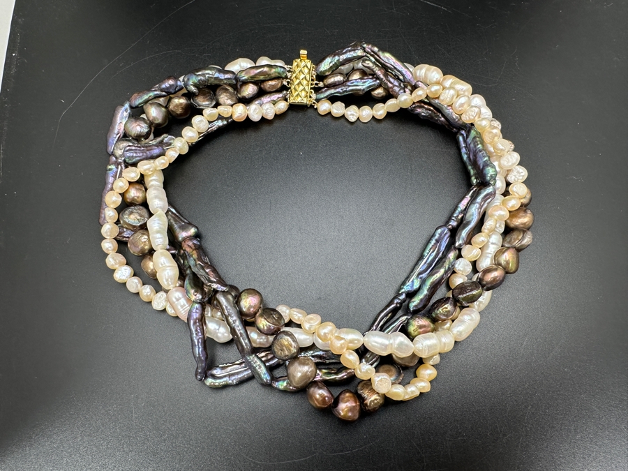 Multi-Strand 16' Pearl Necklace [Photo 4]