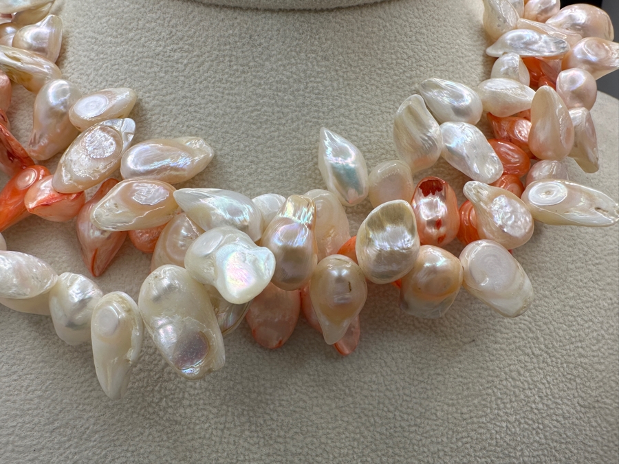Multi-Strand 16' Pearl Necklace [Photo 2]