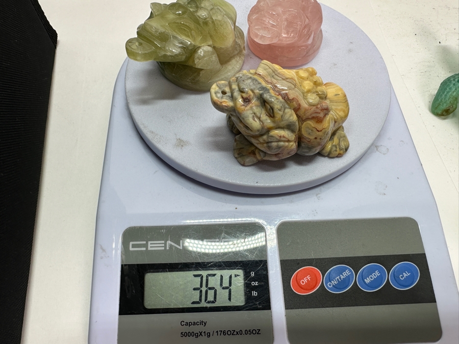 (3) Carved Chinese Feng Shui Golden Toad Wealth Figurines Of Various Stones 364g [Photo 18]