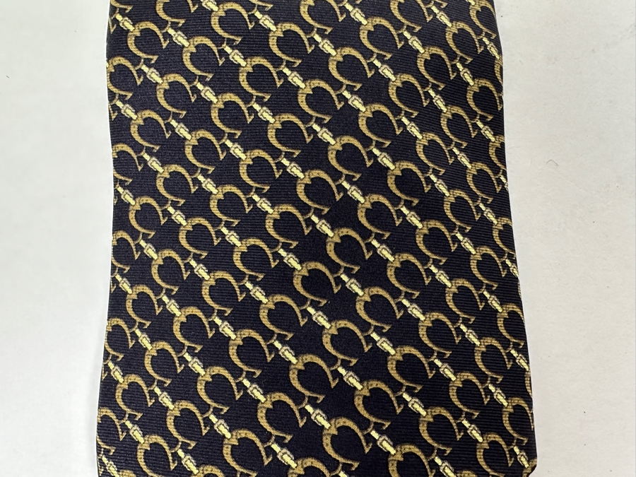 Burberry Men's Silk Tie, Made in England  [Photo 2]